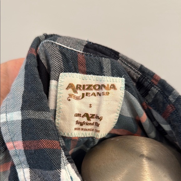 Arizona Jean Company Small Boyfriend Fit Plaid Button Down Shirt - Picture 6 of 12
